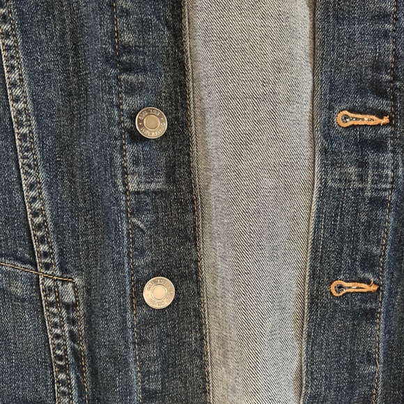 Jean jacket - Picture 2 of 3